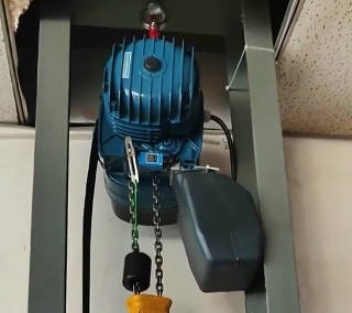 PK雙速環鏈電動葫蘆怎么實現雙速切換功能